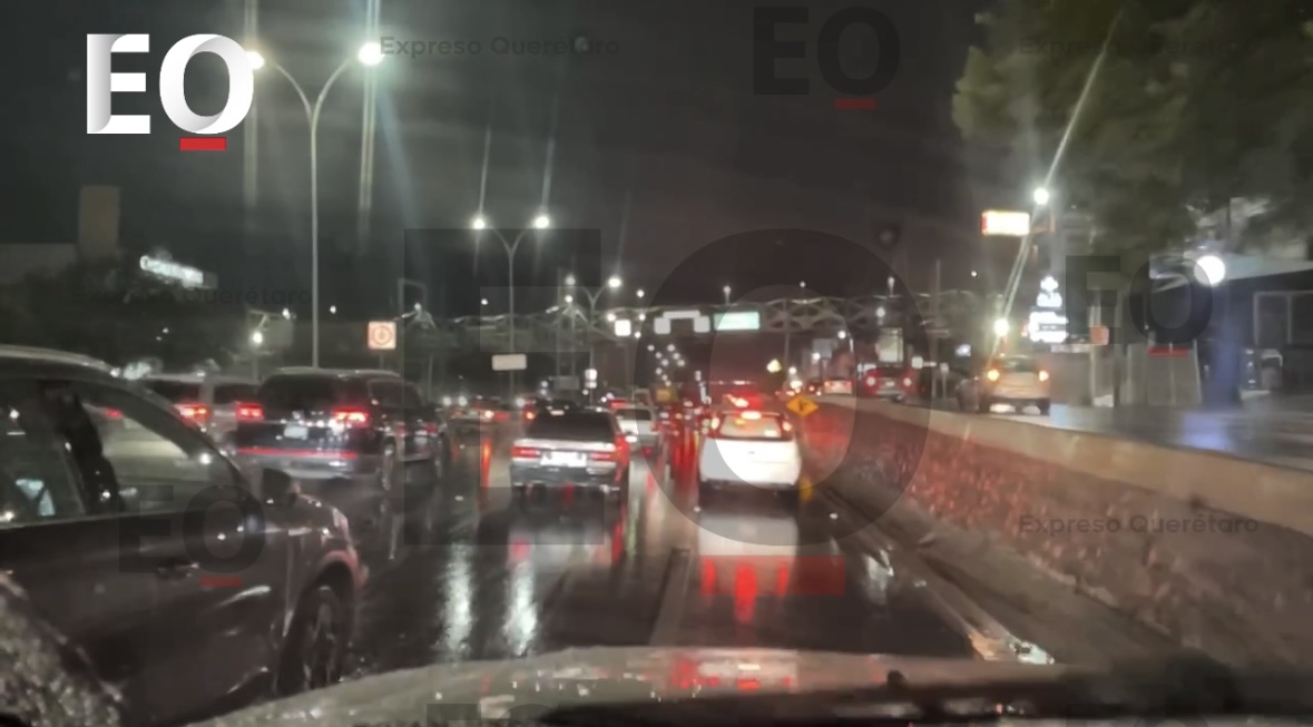 Realizan labores de limpieza tras lluvias del pasado domingo en Querétaro 