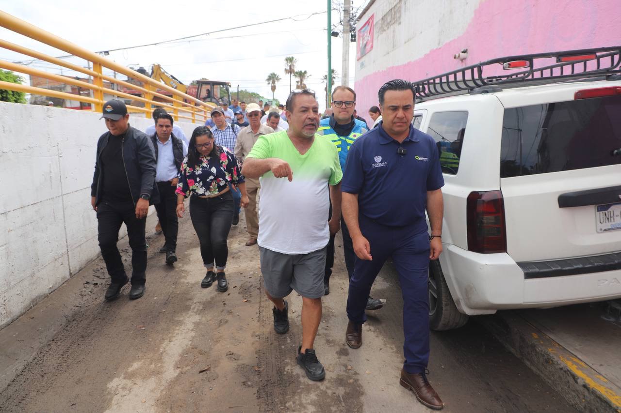 Analizan modificaciones al estacionamiento del mercado de la cruz, tras lluvias