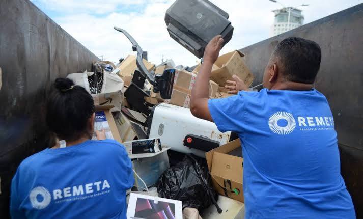 AMIQRO colabora con universidades del estado para desarrollar personal capacitado 