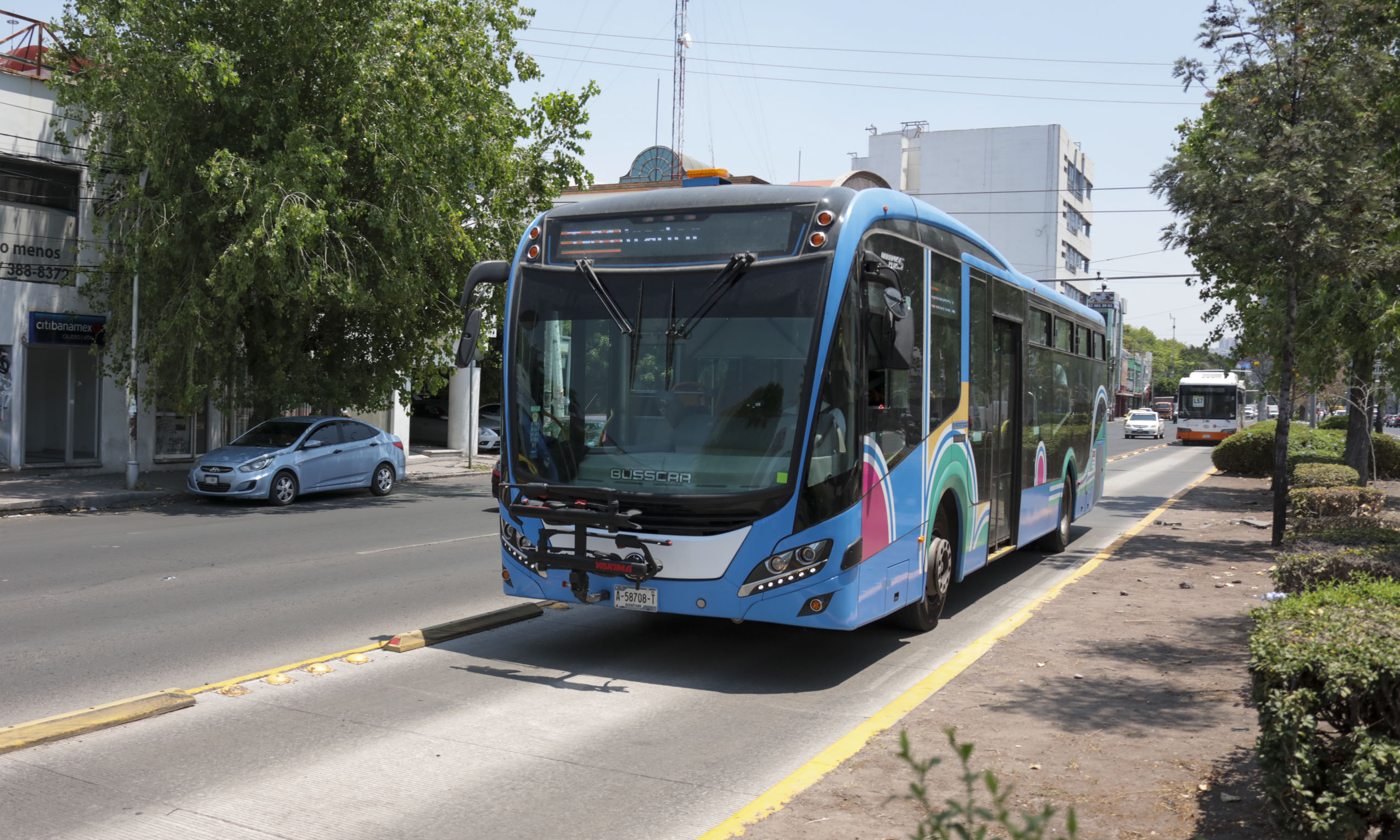 Avenida Universidad y otras zonas en riesgo por tuberías antiguas: CEA