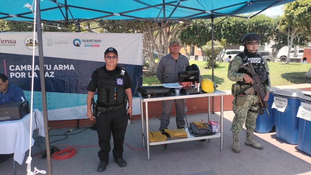 Guardia Nacional en Qro frustra robo de tráiler con varilla valuada en medio millón de pesos