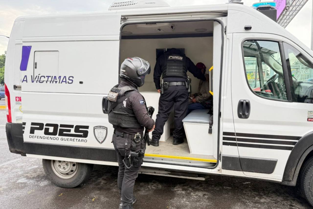 Vocalista de Panteón Rococó es hospitalizado de emergencia en San Juan del Río; cancelan presentación 