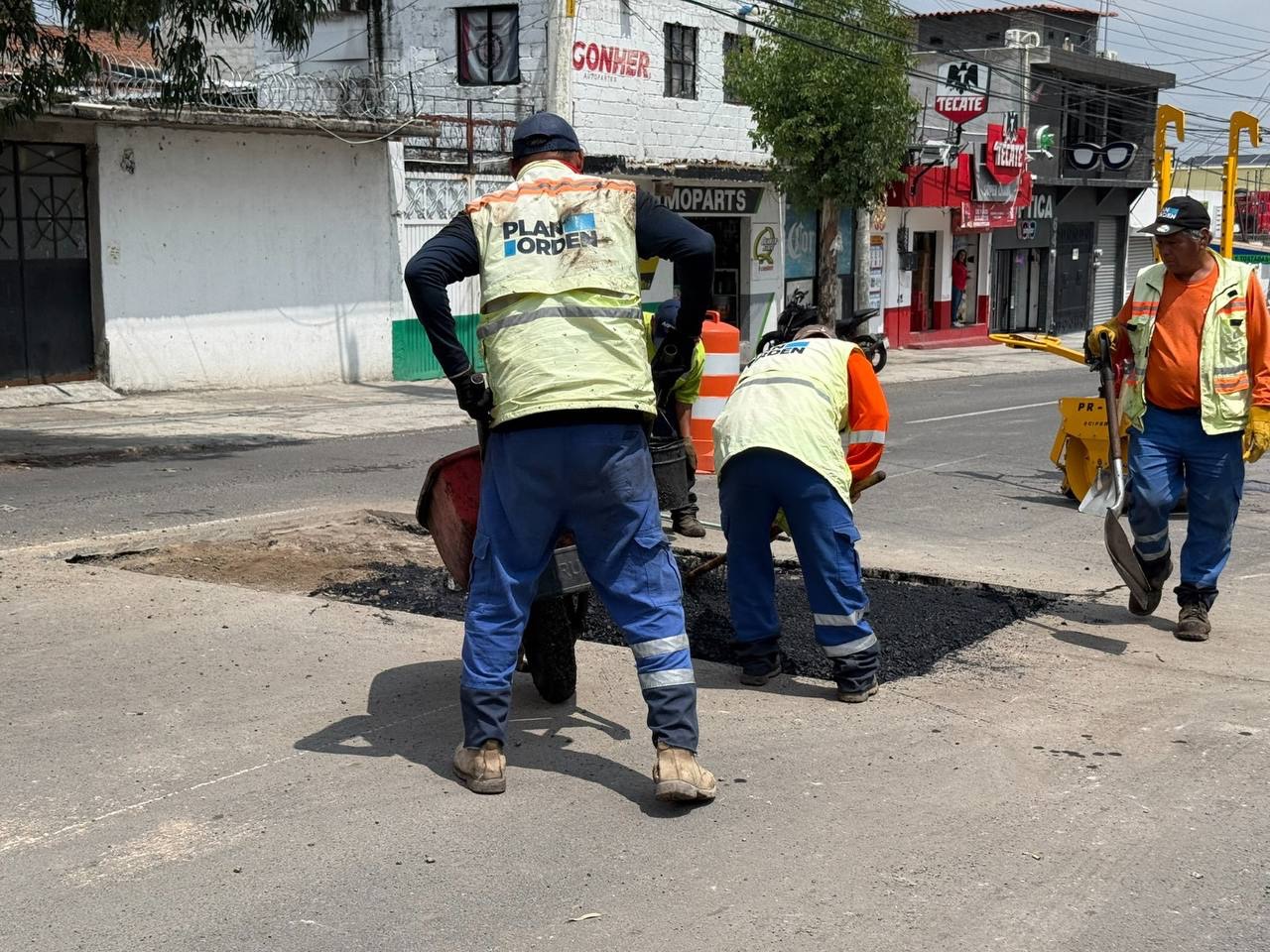 Municipio de Querétaro retira más de 6 mil toneladas de tiliches de las calles