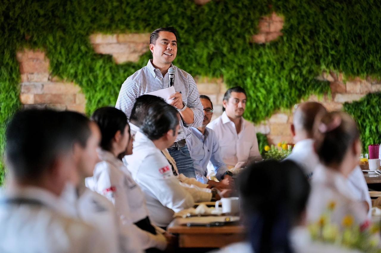 Querétaro busca 100 mil descargas de su app y chatbot para trámites municipales