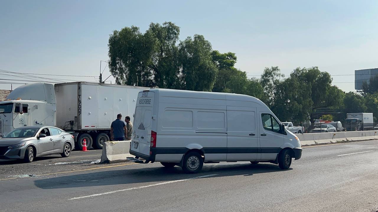 Lunes negro. Fallece mujer en accidente en la carretera libre a Celaya