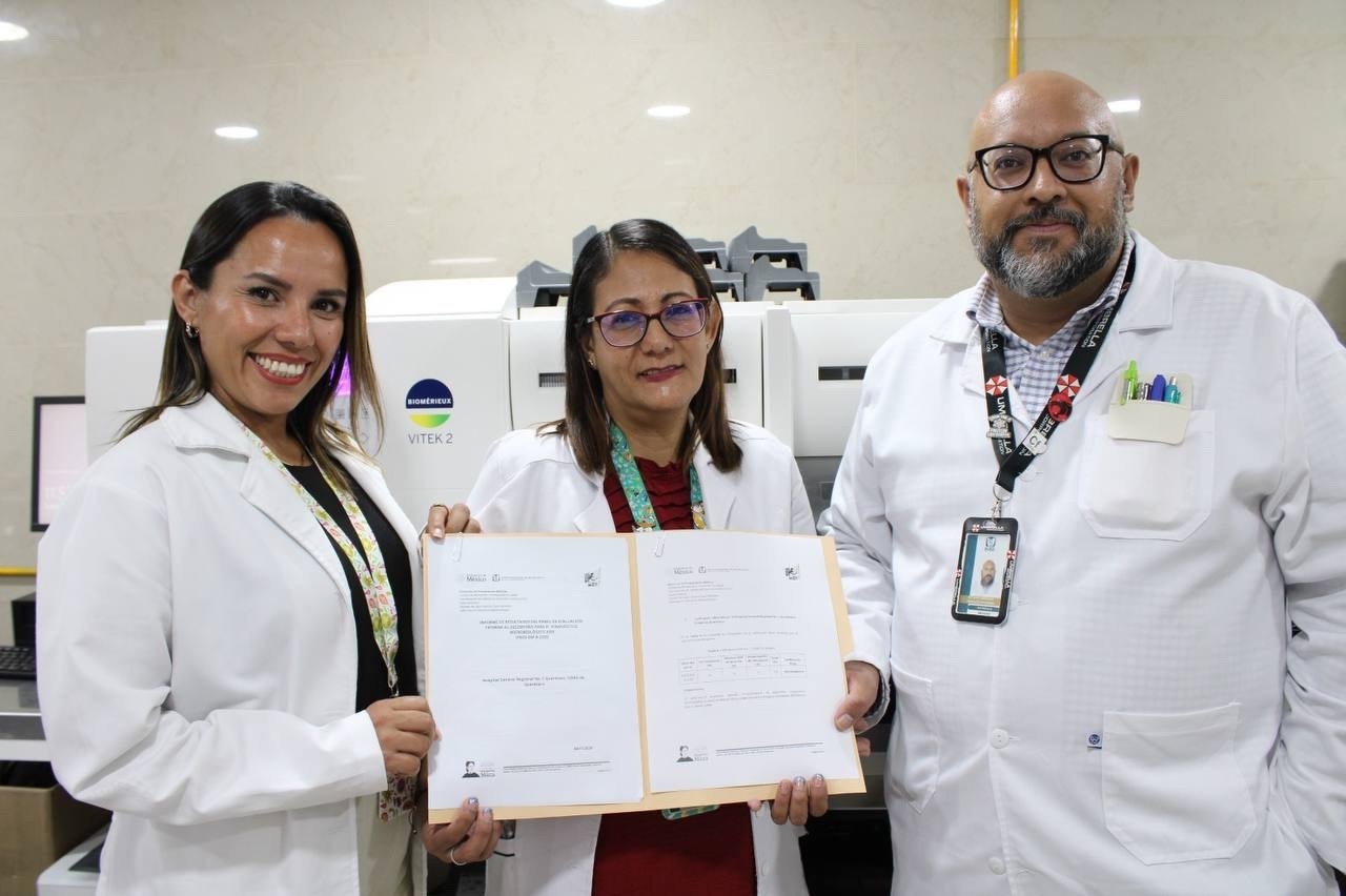 Equipo de Bacteriología del IMSS Querétaro recibe por tercer año un reconocimiento nacional