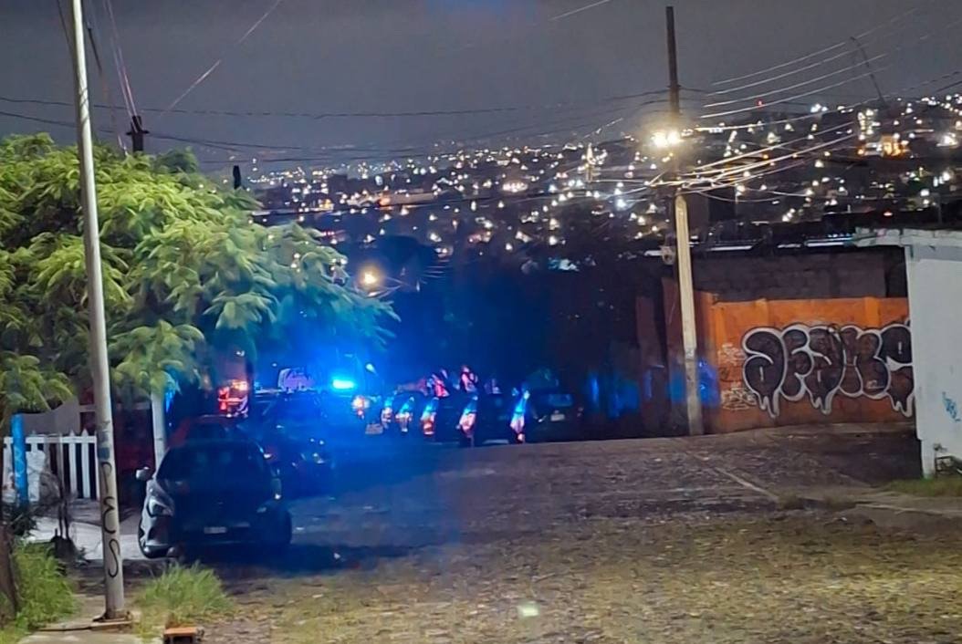 Localizan cuerpo con heridas de arma blanca entre la maleza en Menchaca; Fiscalía investiga
