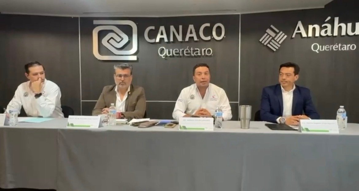 Reutiliza uniformes y compra local: el llamado para ahorrar en este regreso a clases