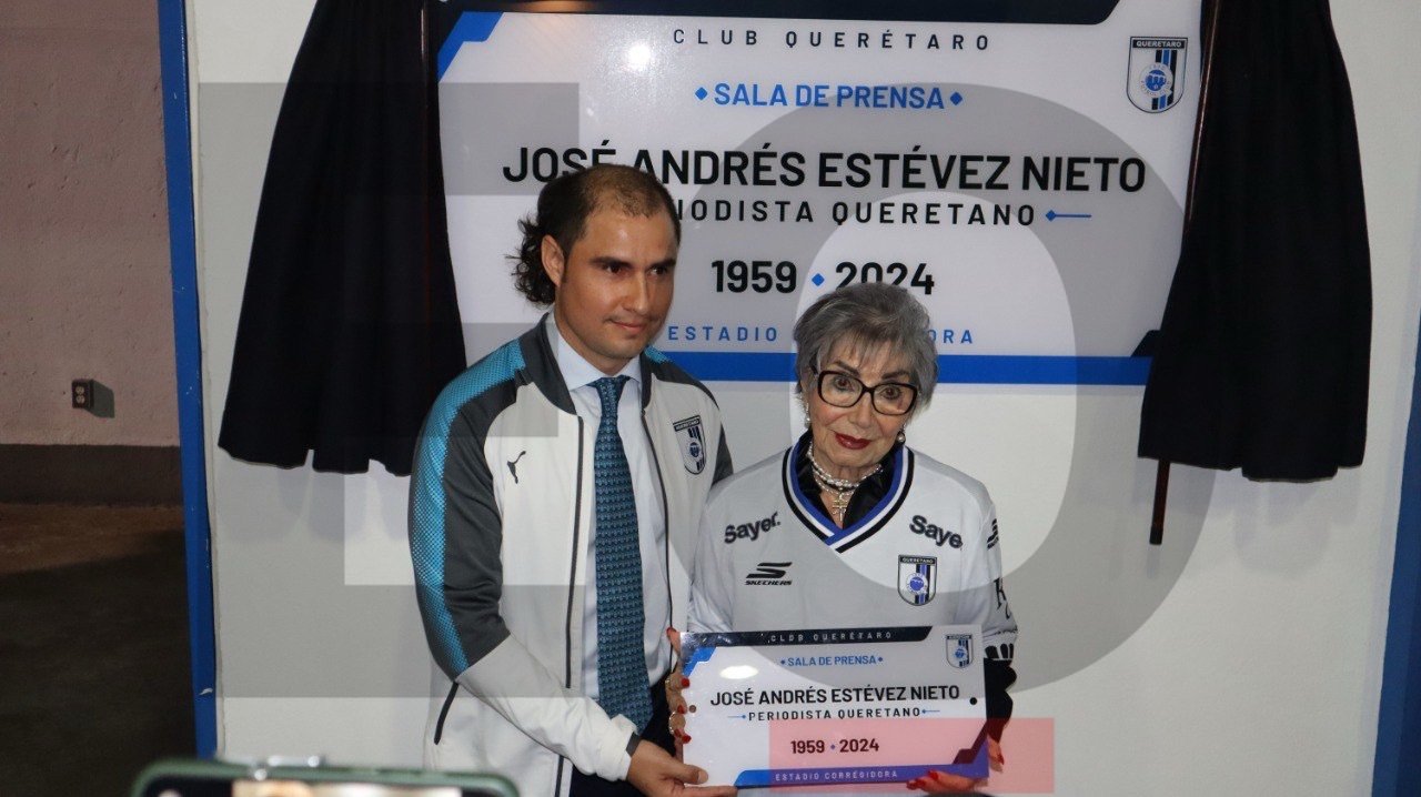 Inauguran sala de prensa del Estadio Corregidora en honor al periodista Andrés Estévez