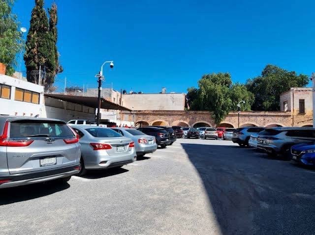 ¿Vas al Centro? Ya puedes saber dónde hay estacionamiento desde la App Ciudad Qro