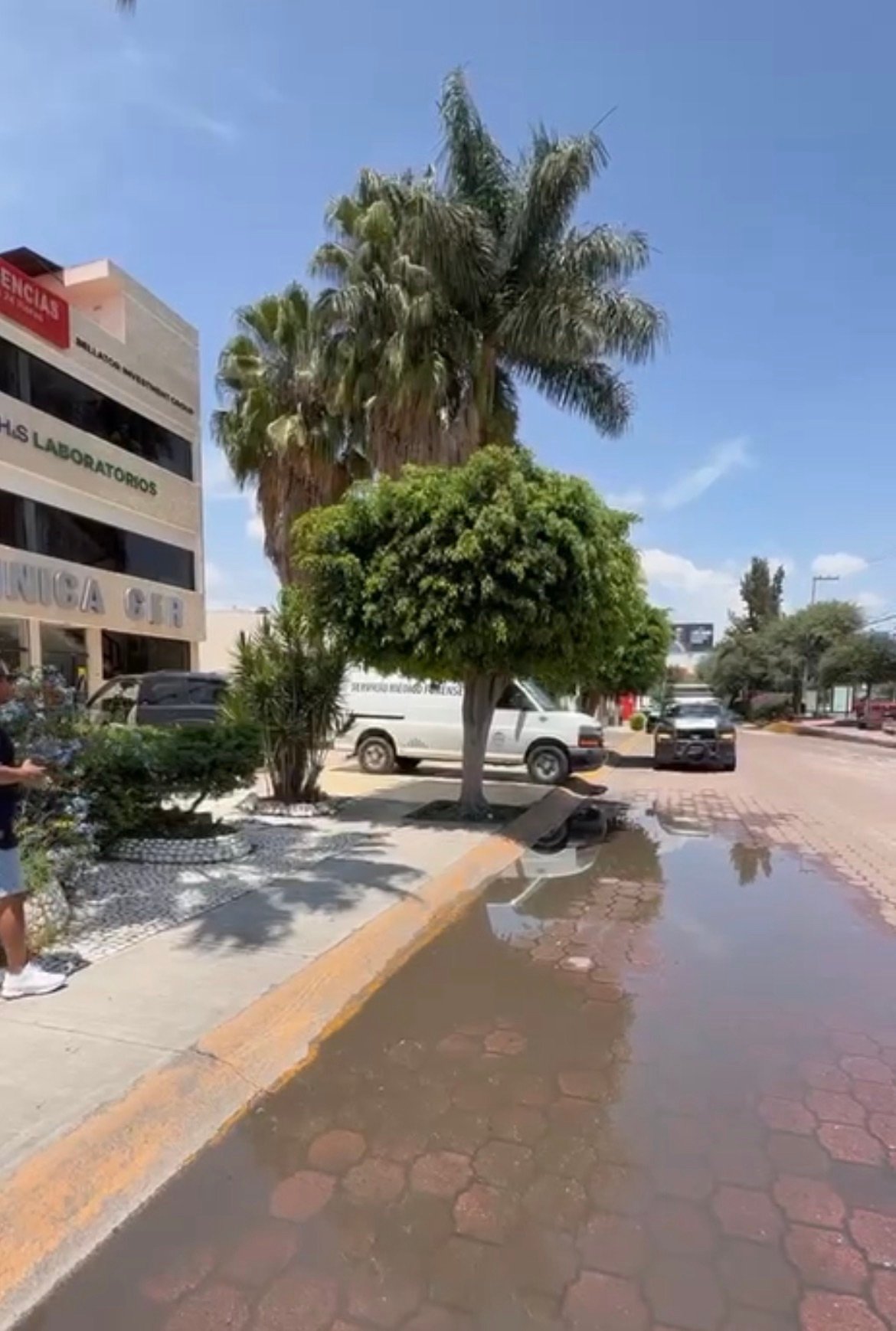 Menor de 15 años pierde la vida tras electrocutarse en su hogar; llegó sin signos vitales a clínica de Corregidora