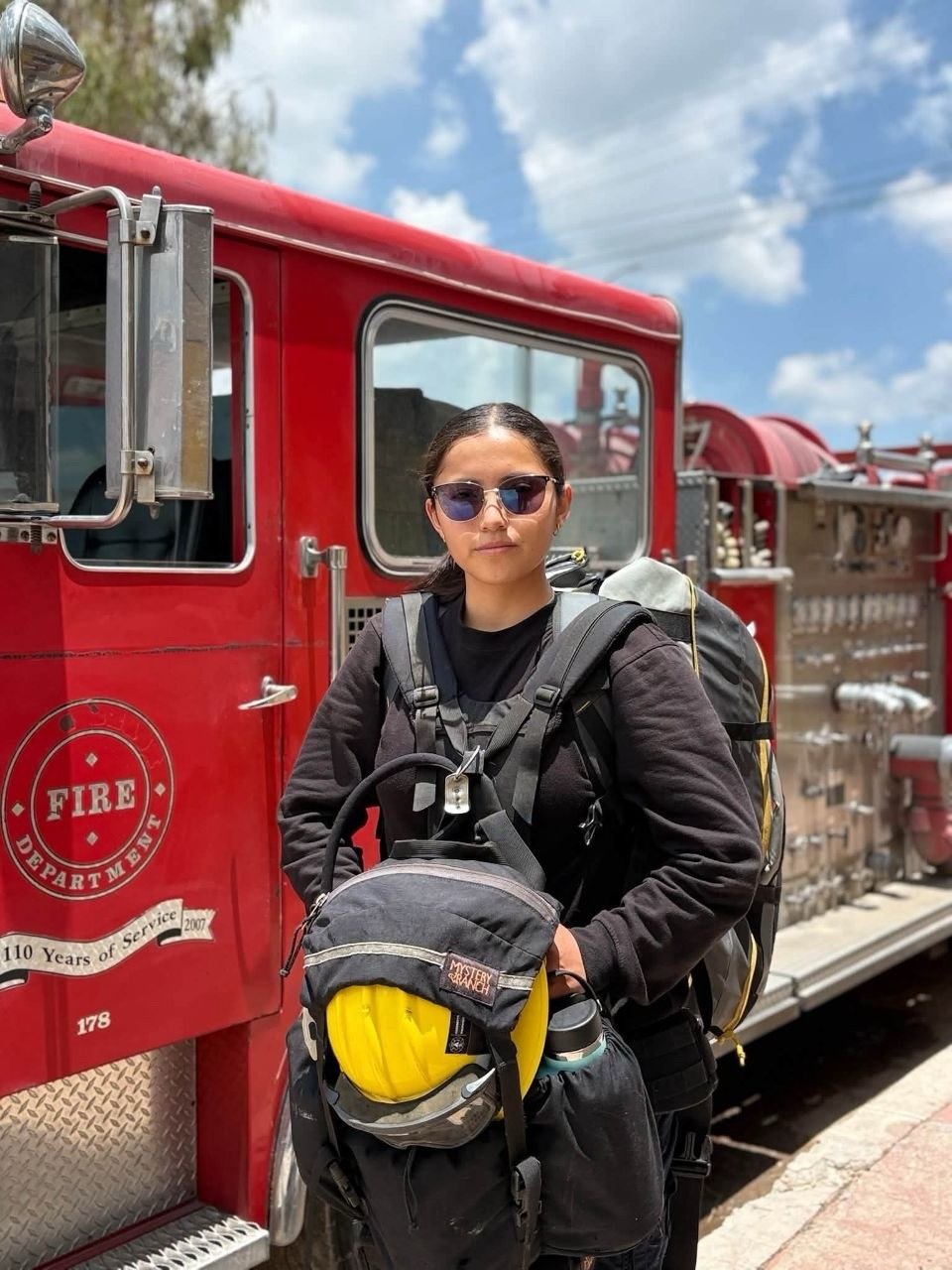 Orgullo queretano: bombera representará a México en misión contra incendios en Canadá