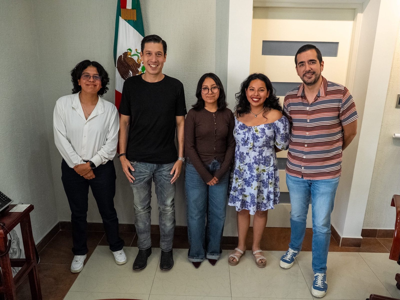 Rodrigo Monsalvo brinda oportunidades internacionales a jóvenes marquesinos