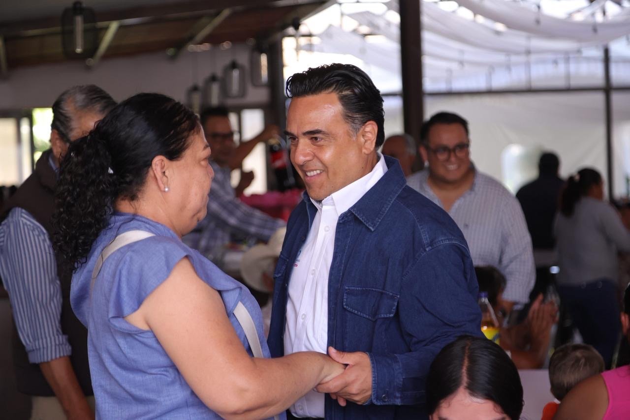Diálogo directo en Pedro Escobedo: Luis Nava escucha necesidades de 23 comunidades