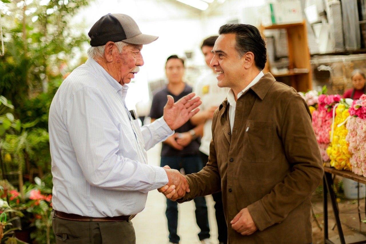 En Huimilpan ‘hay gallo’: Luis Nava