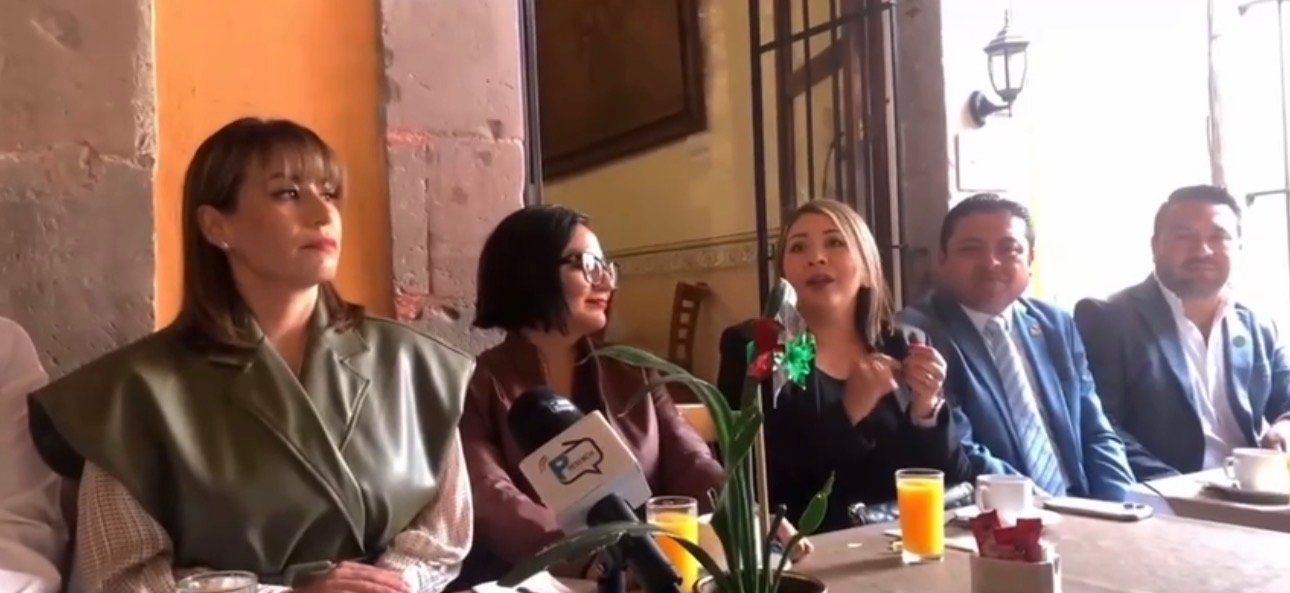Avalúos desde 2 mil pesos: alertan por supuestos valuadores que operan sin cédula en Querétaro