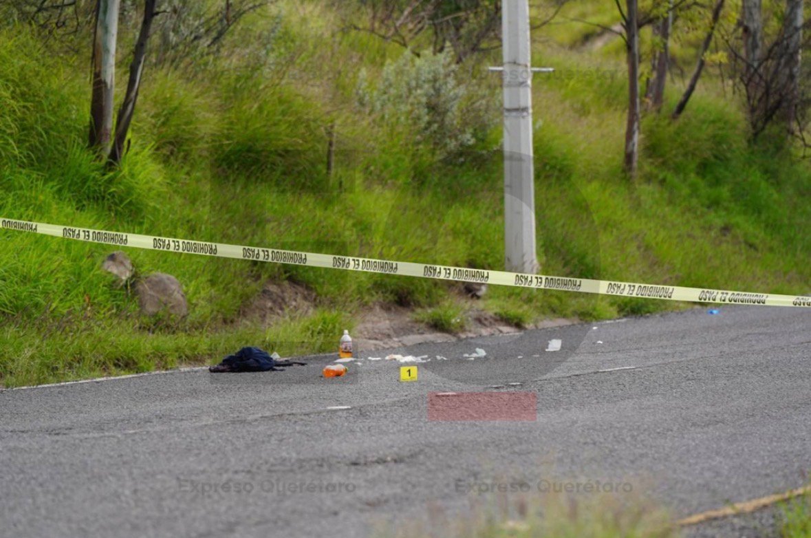 Neutralizan a sujeto con cuchillo tras amenazar a transeúntes en la carretera a Chichimequillas