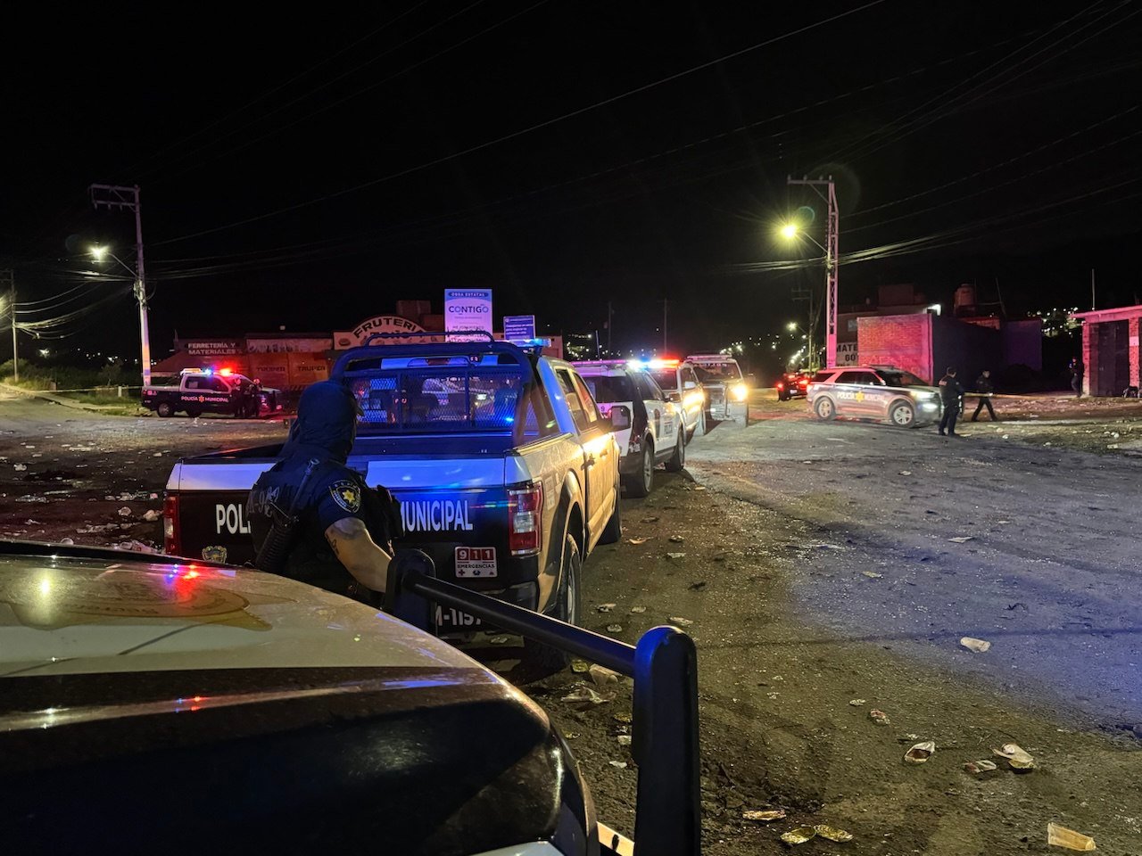 Riña en La Versolilla deja una mujer sin vida y un hombre lesionado durante evento de camionetas tuneadas