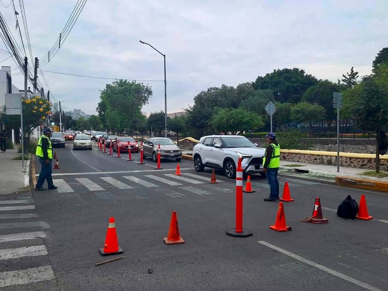 ¡25 mil autos al día! Constituyentes se convierte en uno de los puntos más cargados de Querétaro
