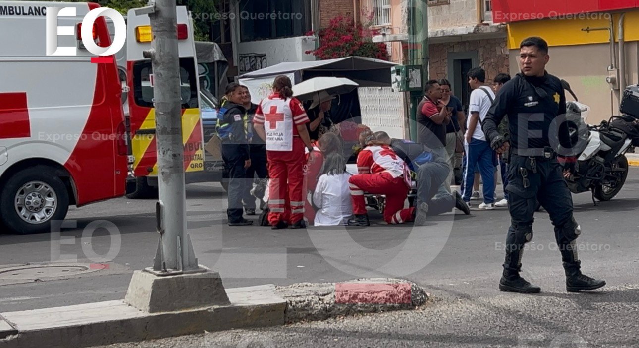 Atropellan a mujer en avenida Cimatario; conductor habría intentado huir y fue detenido