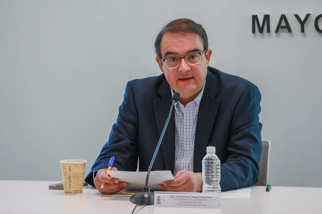 Memo Vega rechaza acusaciones de violencia de género de Gina Guzman