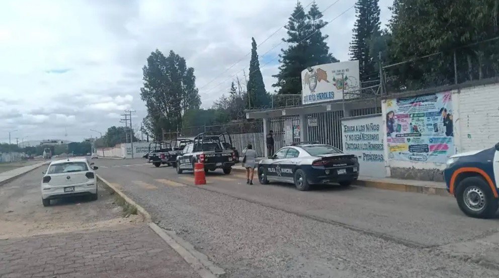 Kuri destaca protocolos educativos y pláticas preventivas tras recientes hechos en planteles de Querétaro