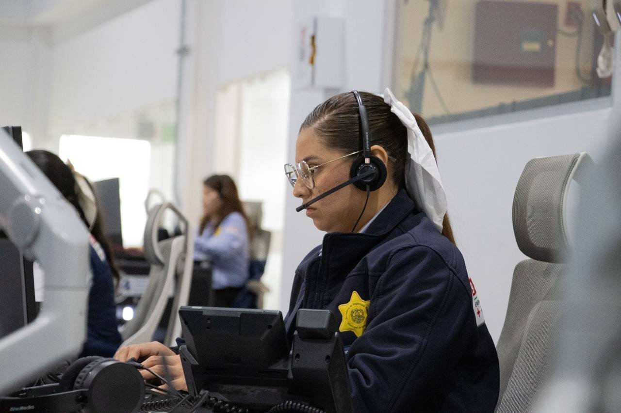 Querétaro registra 14 mil 930 reportes al 911 en una semana; accidentes encabezan las llamadas