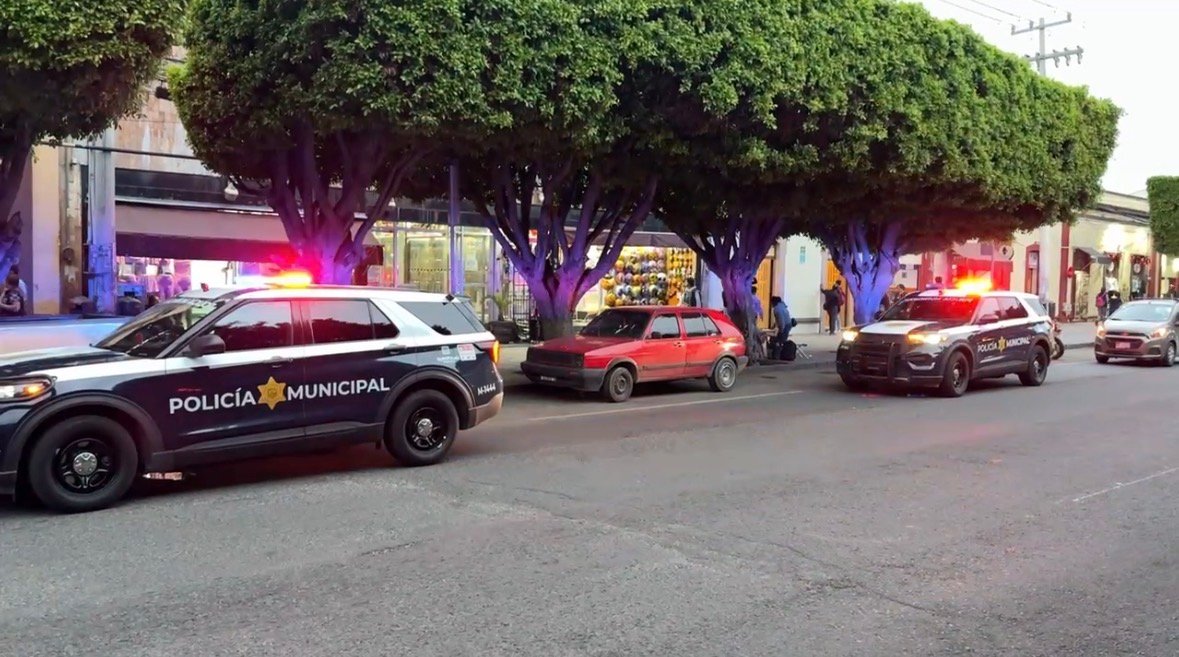 Fallece mujer dentro de un comercio en avenida Zaragoza, en el Centro Histórico