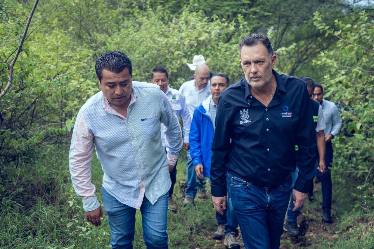Garantiza Kuri movilidad en comunidades de la Sierra Gorda tras lluvias