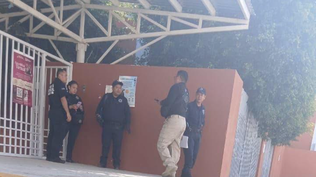 Actualización. Arma ingresada por menor a secundaria en Jalpan pertenecía a su padre; no tenía permiso de portación